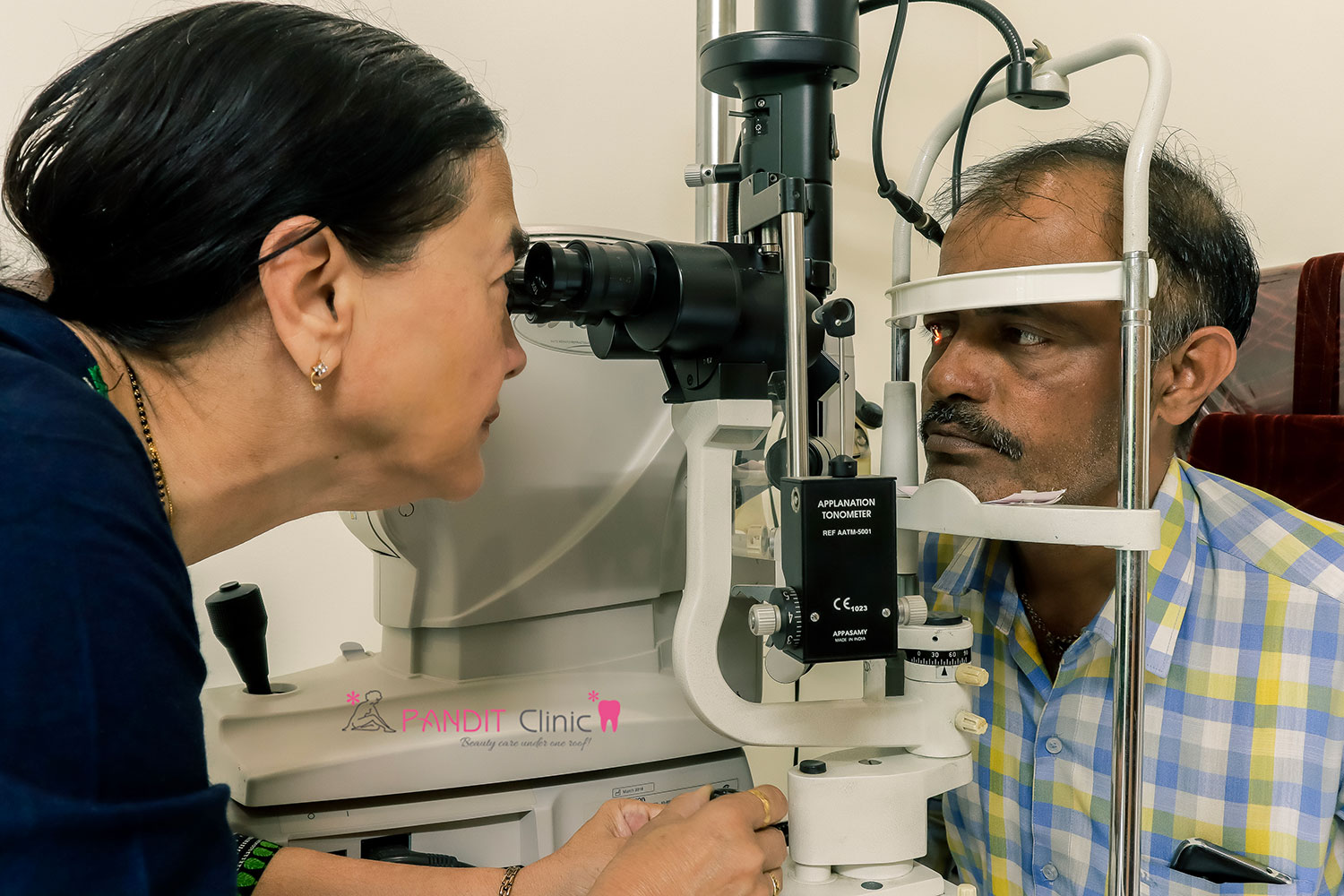 Eyes Checkup Pandit Clinic