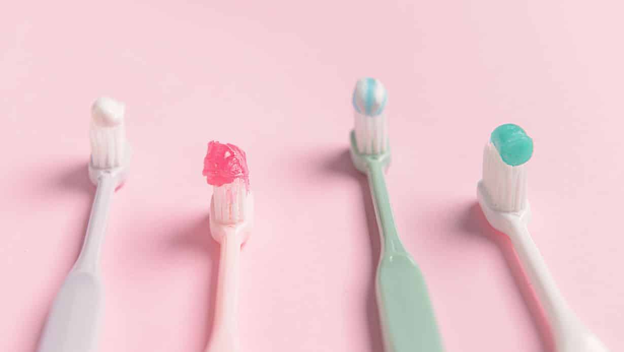 You are currently viewing How to Choose a Good Toothpaste for Your Child – Myths and Facts